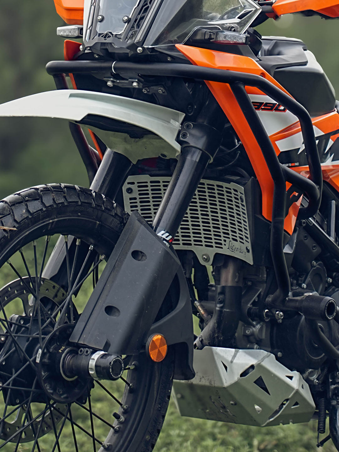 Legundary KTM ADV 390 2025 Vector Radiator Grill Silver Motorcycle Accessory - Moto Modz