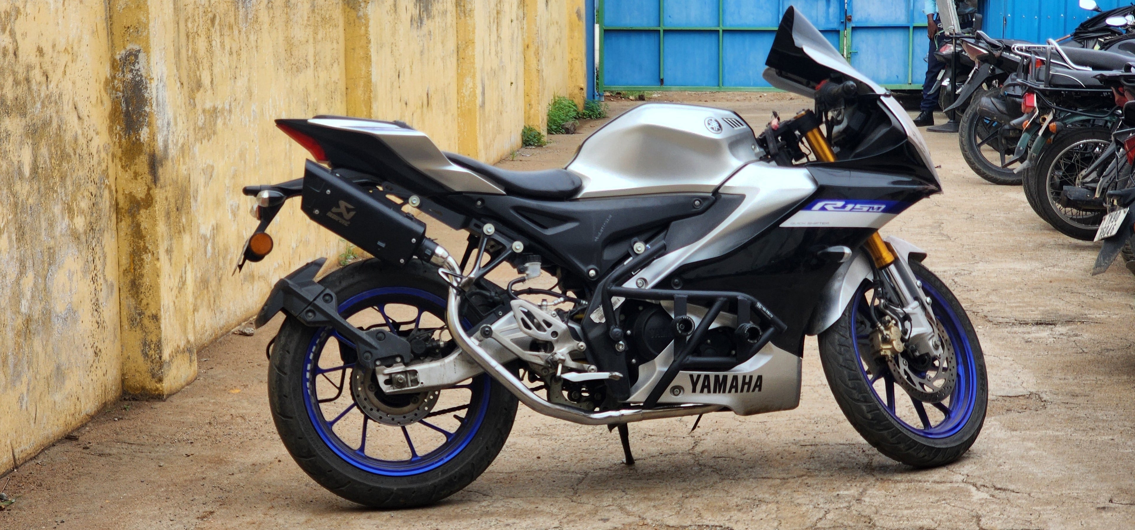R15 V4/M Under-Seat Bend (SB 939) – Precision Exhaust Fitting