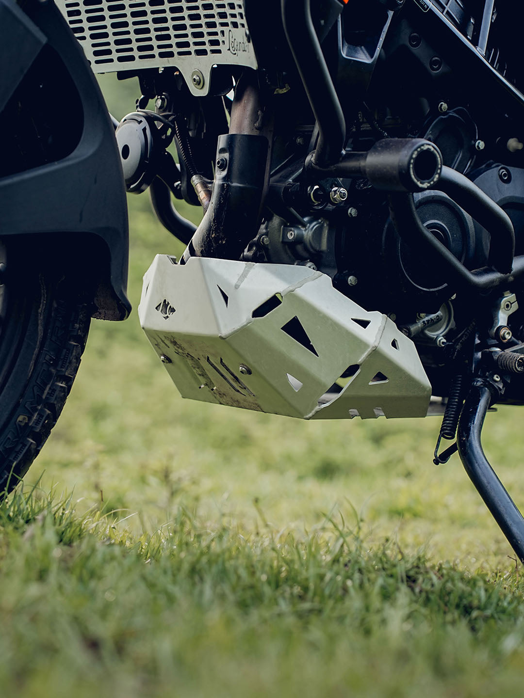 Legundary KTM ADV 390 2025 Vambrace Bash Plate Silver Aftermarket Accessory - Moto Modz