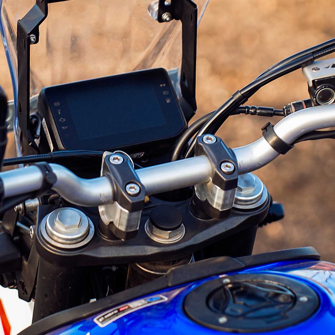 Hero Xpulse 210 Dodger Handlebar Riser – Ergonomic Upgrade for Improved Comfort and Control