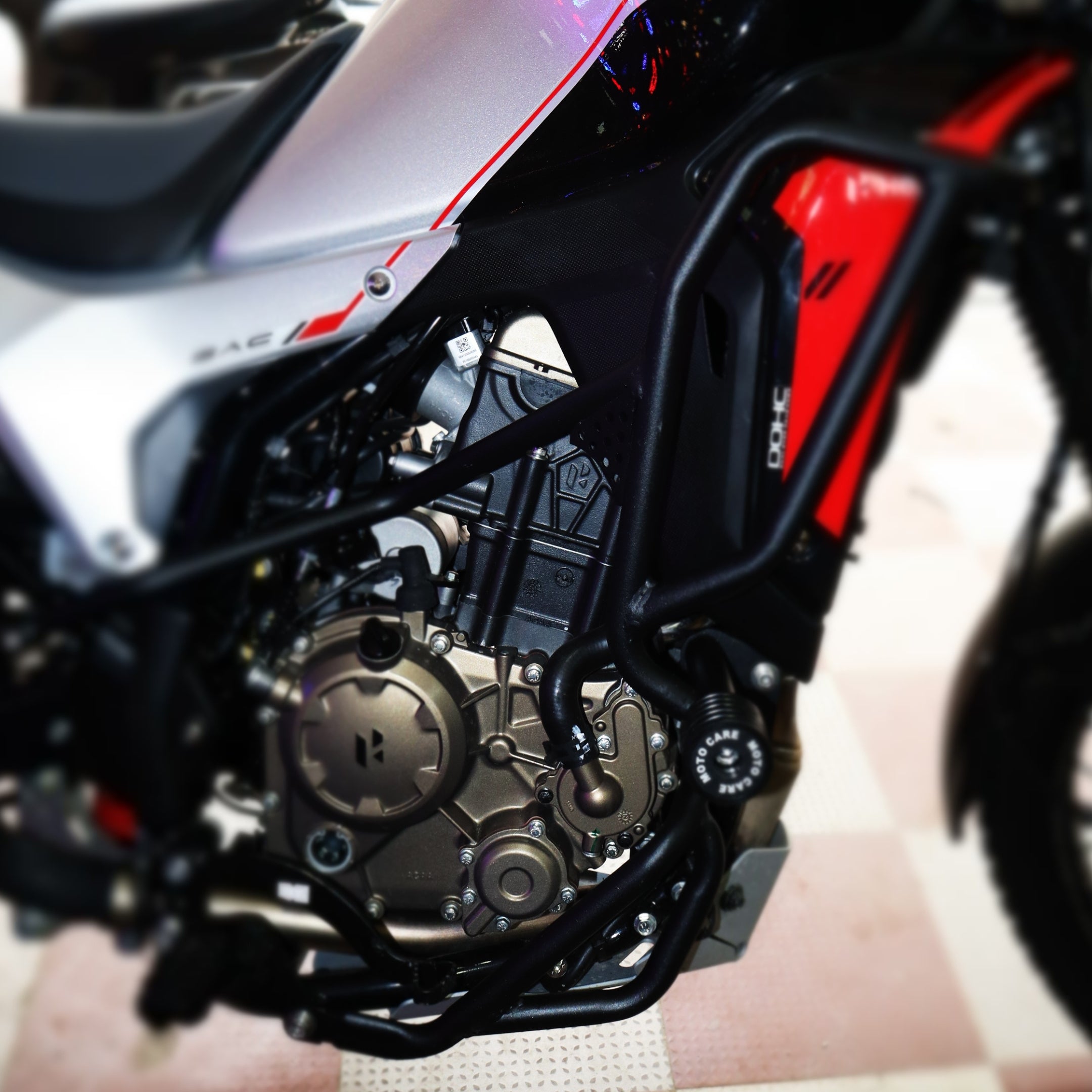 Premium Black Upper Crash Guard for Hero XPulse 210 - Durable Front Protection