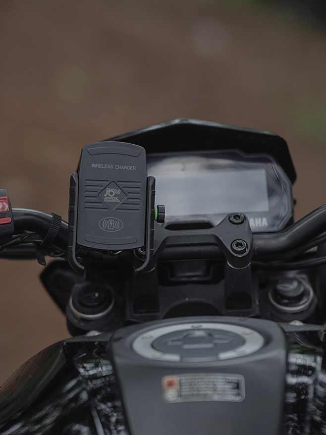JB Racing M9 Wireless Motorcycle Mobile Charger Handlebar Phone Charging Mount – Moto Modz