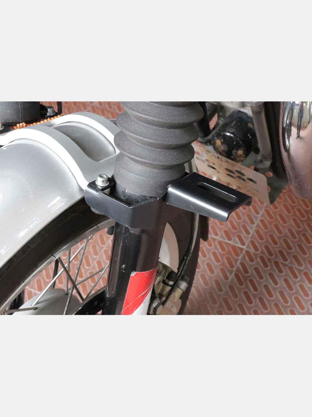 MadDog Interceptor Fog Light Clamp Universal Motorcycle Auxiliary Light Mount – Moto Modz